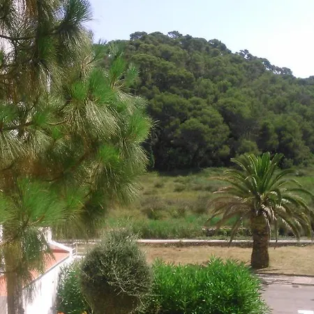 Cala Galdana 51 펜션